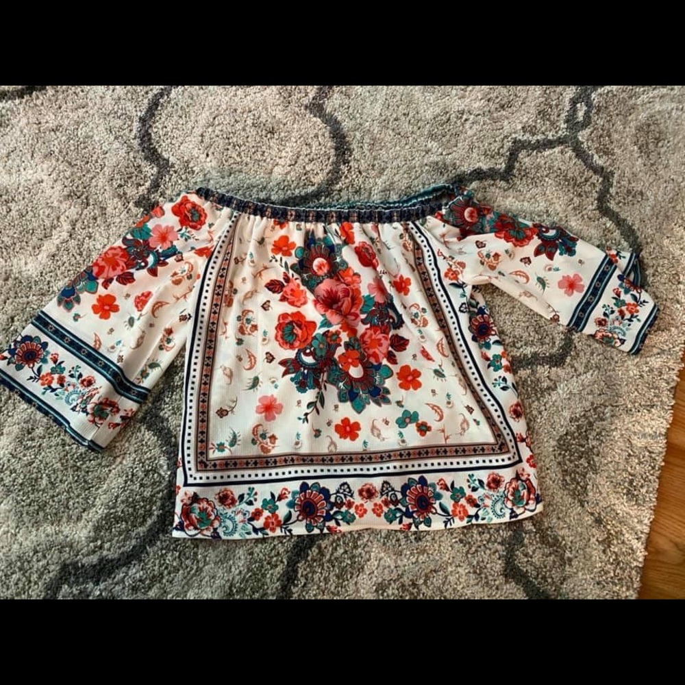 Off the should floral top